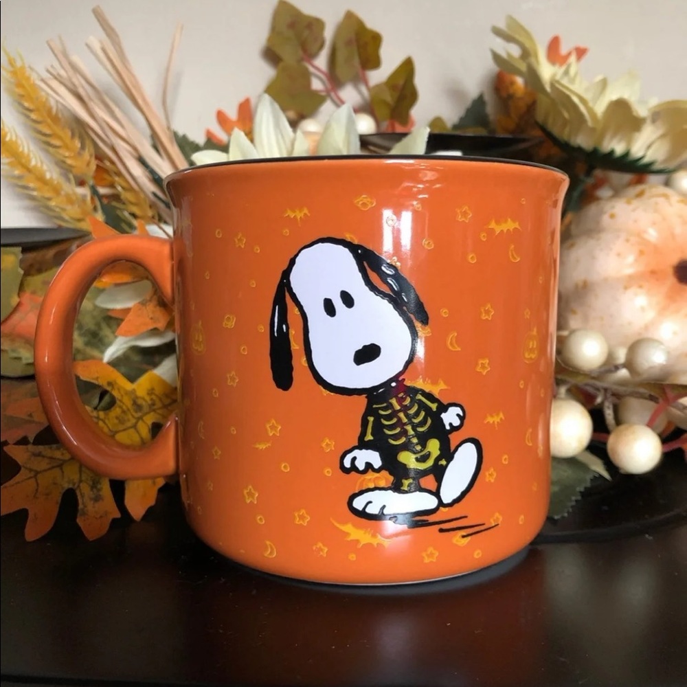 Peanuts Halloween Snoopy Mug